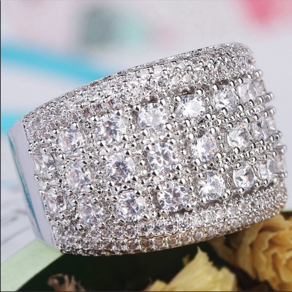 NEW WIDE PAVE BAND 925 STERLING SILVER RING, CUTE RING, SHINY RING. - Picture 6 of 7